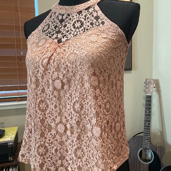 Monteau Women's Lace Peach Halter Style Shirt - Picture 3 of 5